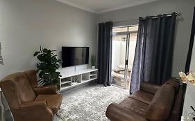 Rr Luxury Apartment